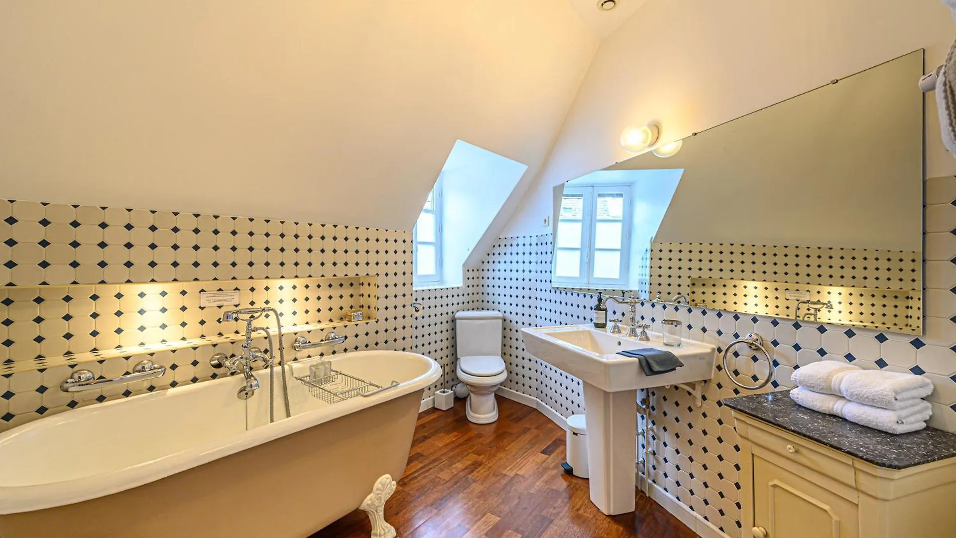 Le 29 D'A Cote Bed and Breakfast Pont-Croix 0*,